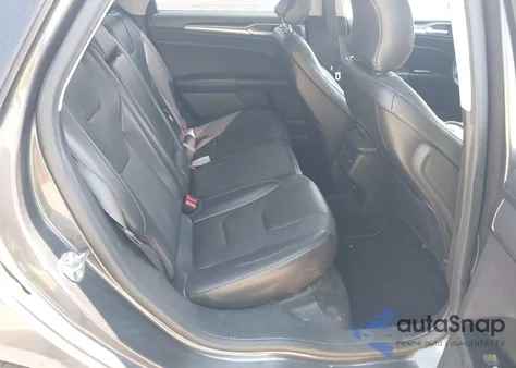 2015 Ford Fusion Titanium из США, поврежденный, VIN 3FA6P0K97FR273923